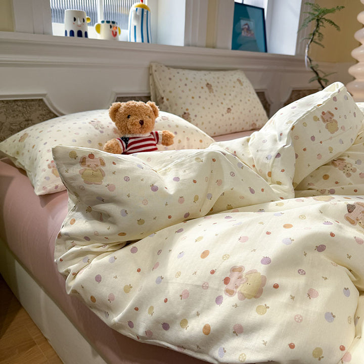 Cotton satin bedding set with fine sketch pattern