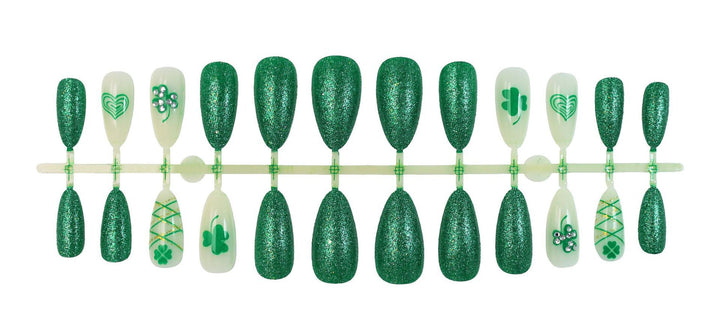 Artificial nail set with festive glitter and clover motifs Bowlift