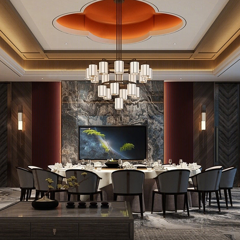 Modern Circular Dining Table with Sleek Finishing