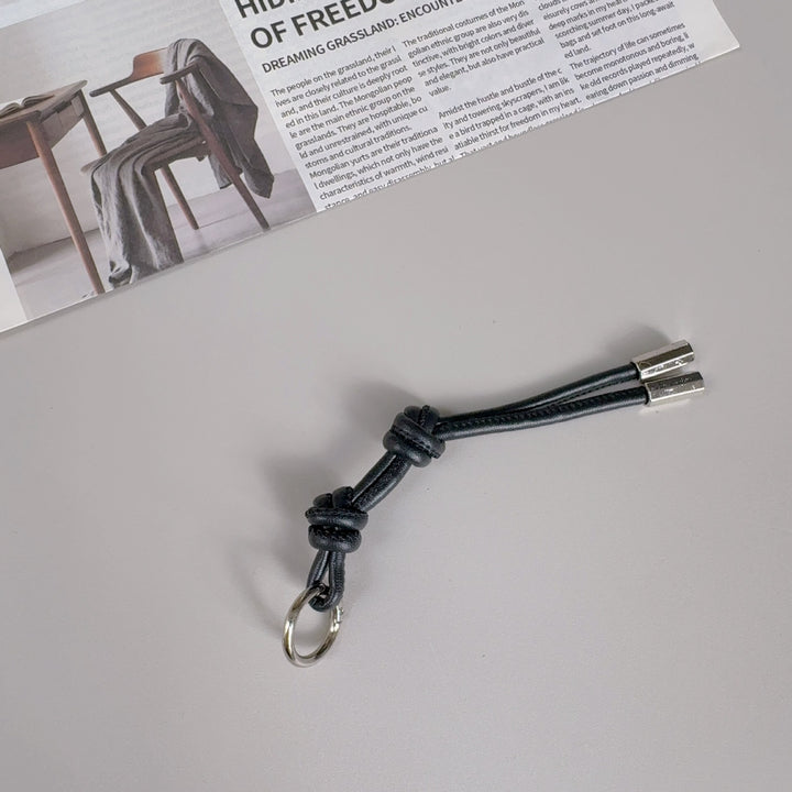 Stylish Leather Keychain Holder Bowlift