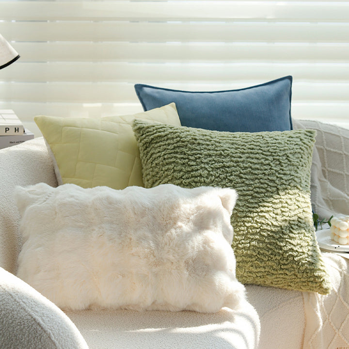 Square pillowcase with herringbone pattern and piped seam Bowlift