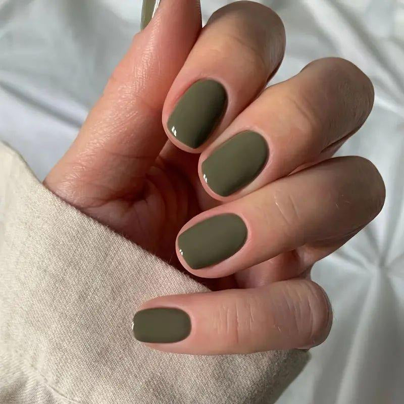 Premium Long-Lasting Nail Polish Bowlift
