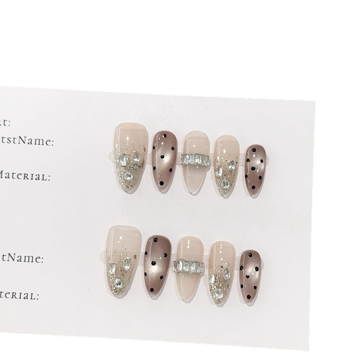 Glamorous Decorative Nail Art Set