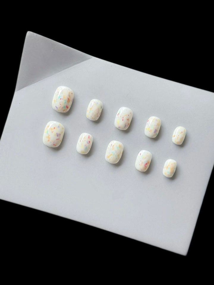 Press-On Nail Art Set with Floral Design
