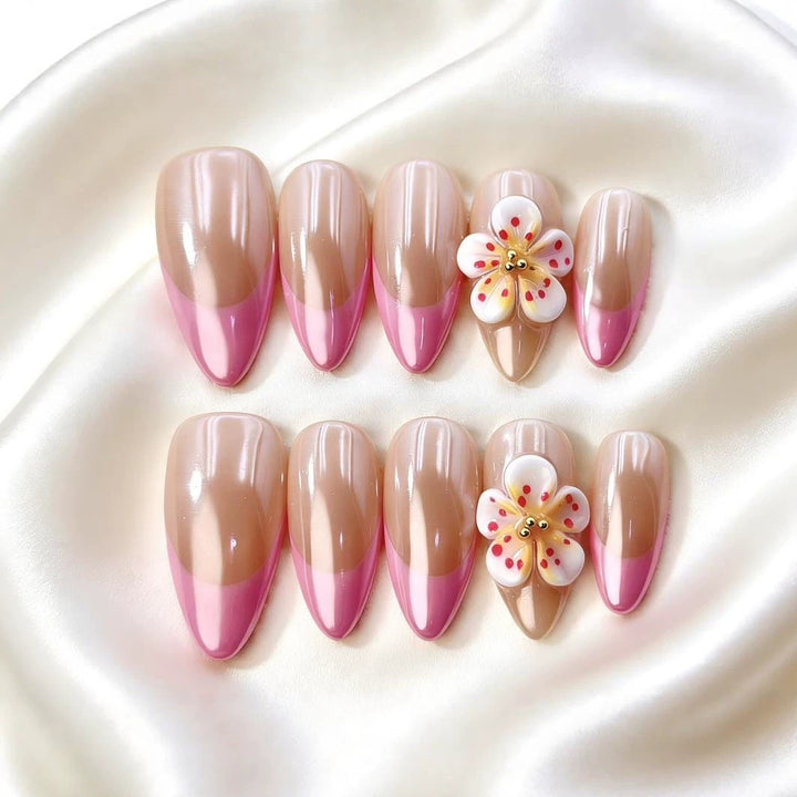 Elegant Floral Accent Press-On Nail Art Set