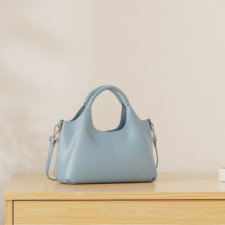 Elegant Leather Handbag Bowlift