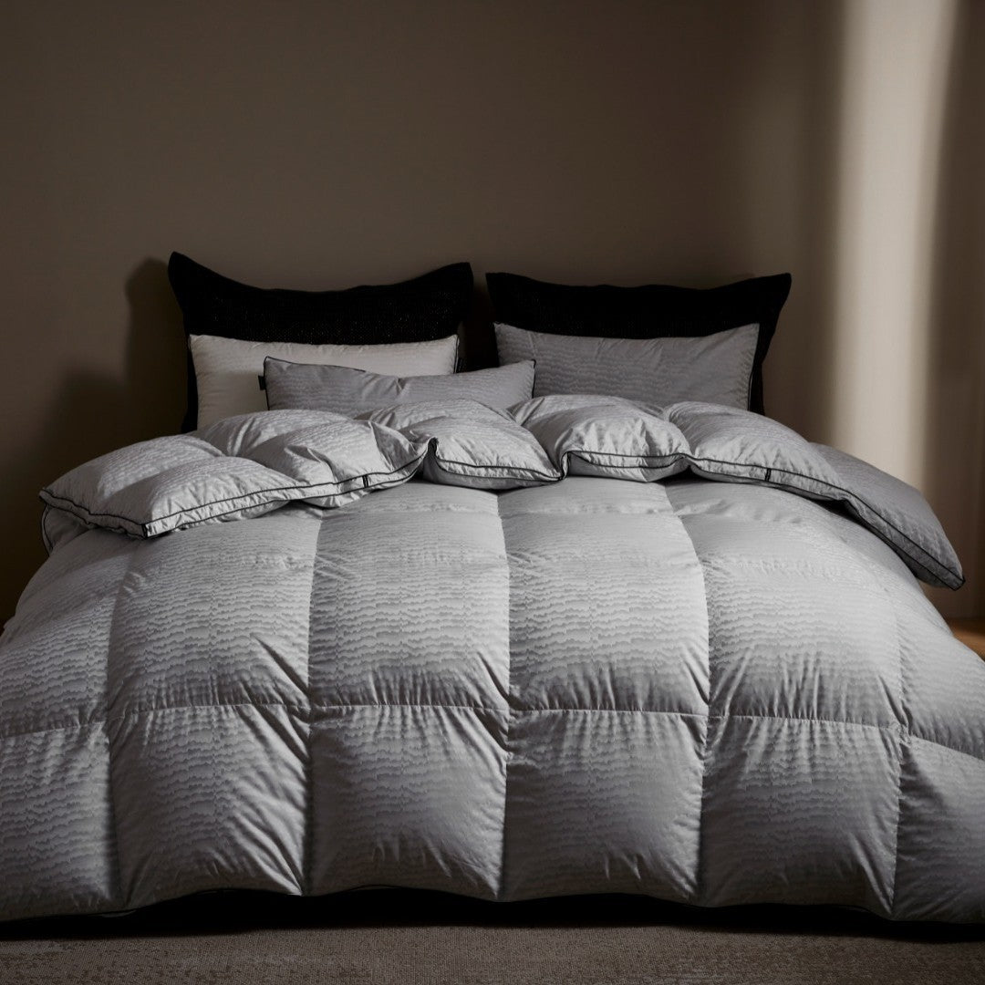 Luxurious quilted duvet with check quilting and breathable soft-touch cover