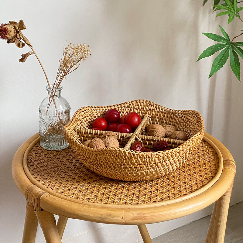 Decorative fruit and snack basket Bowlift