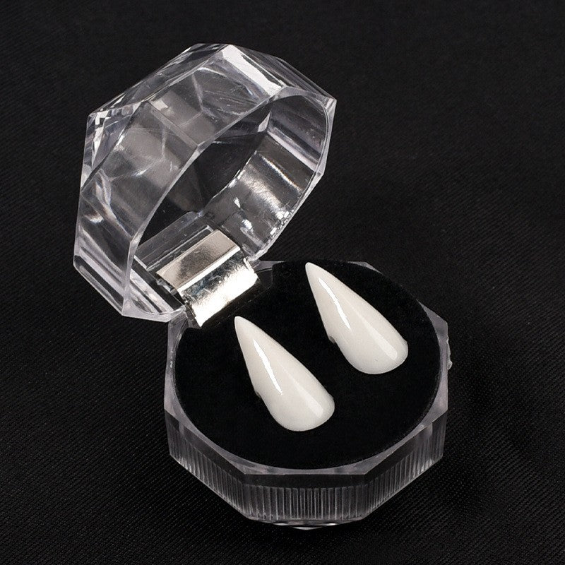 Decorative Artisan Teeth Props Bowlift