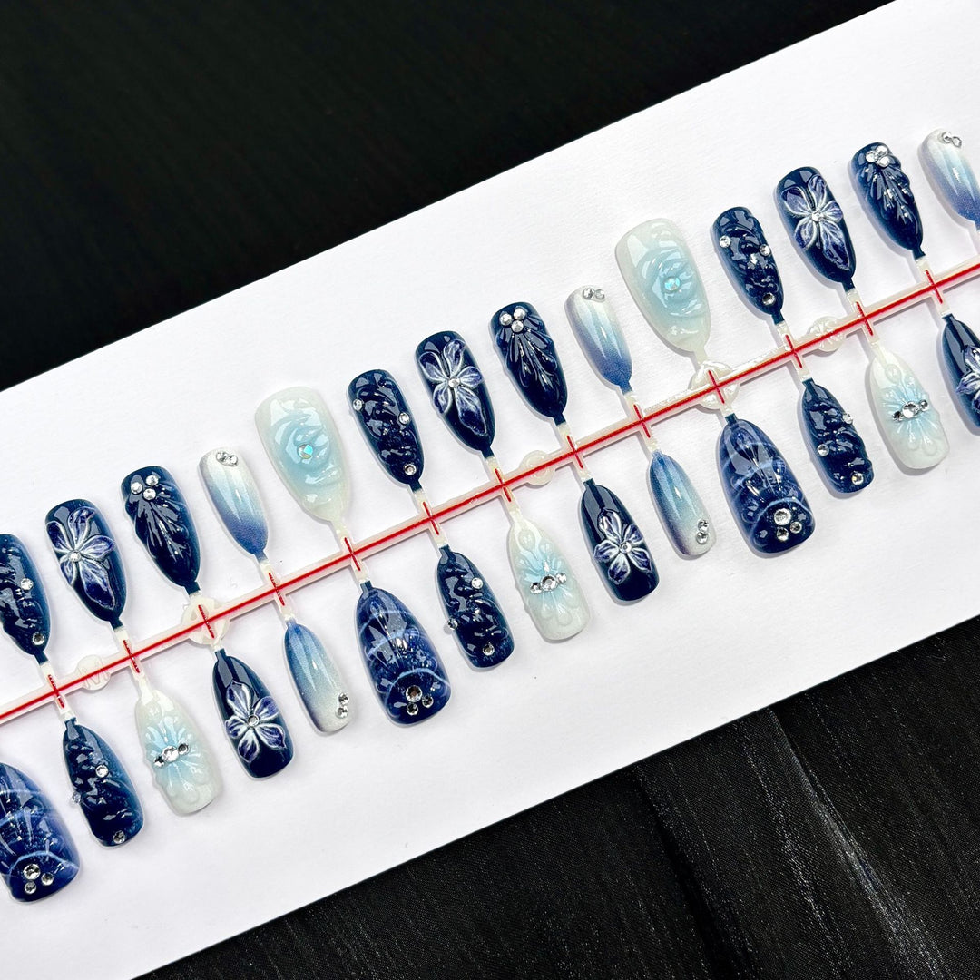 Decorative Press-On Nail Art Set with Floral Designs