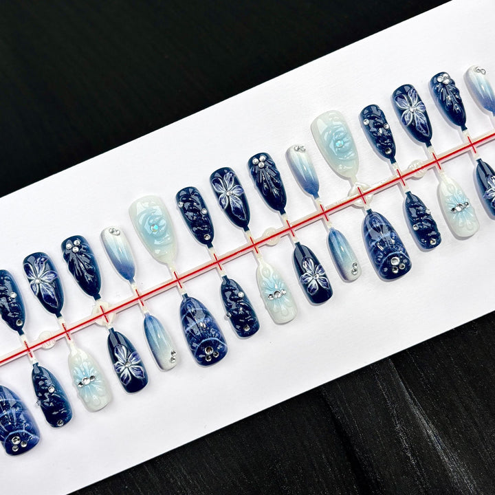 Decorative Press-On Nail Art Set with Floral Designs