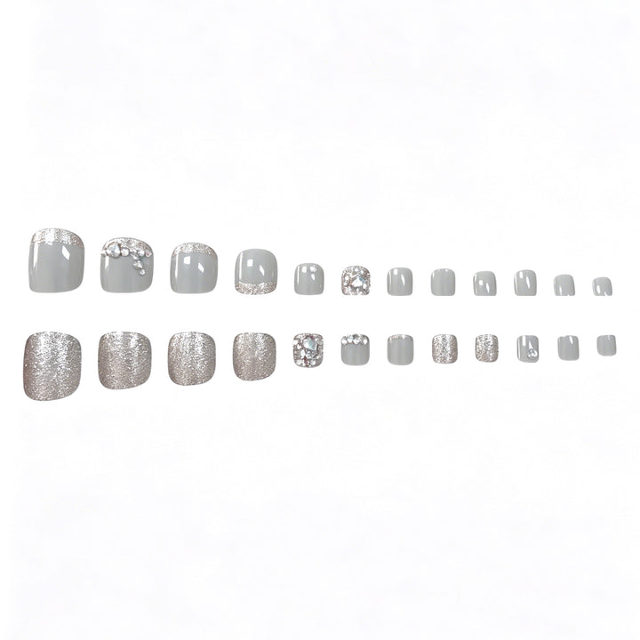 Glittery Elegance Toenail Art Bowlift
