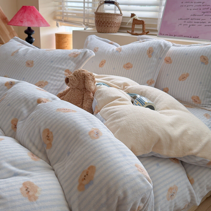 Plush Teddy-Print Reversible Comforter Set