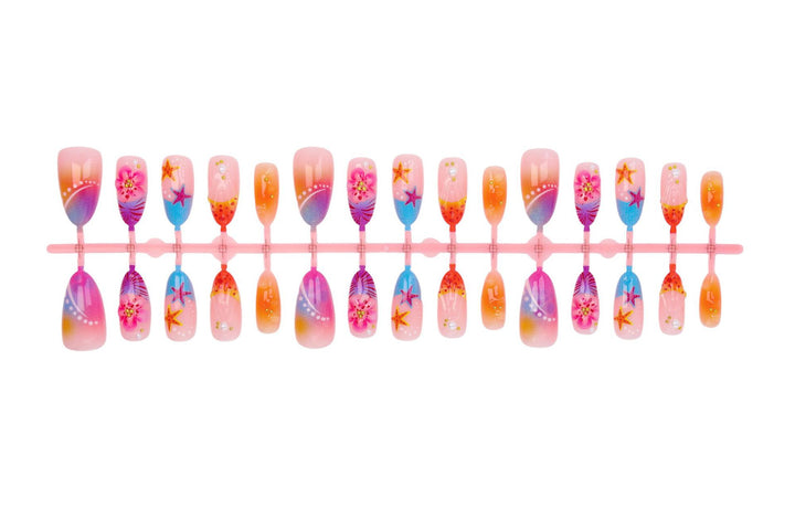 Elegant artificial nails with floral designs Bowlift