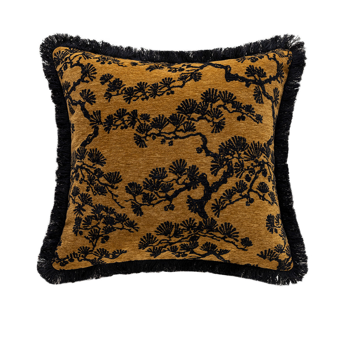 Luxurious decorative pillow with floral design