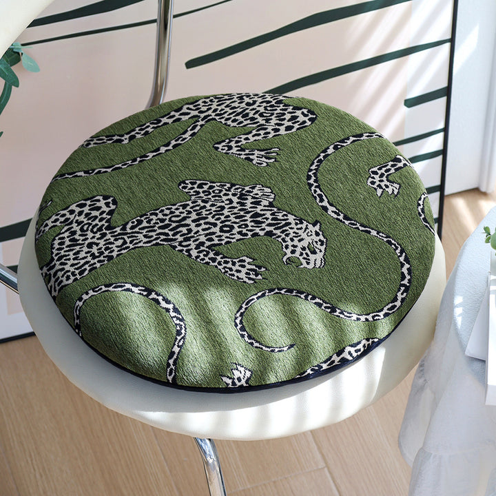 Round seat cushion with jacquard leopard design, thick padding and non-slip underside Bowlift