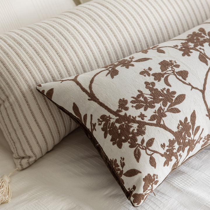 Stylish and elegant decorative cushion