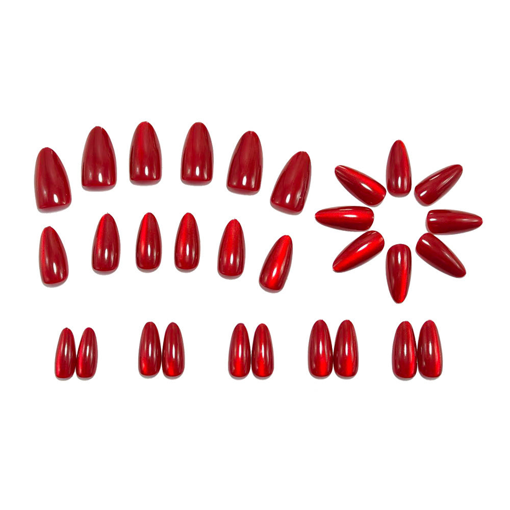 Glamorous and shiny artificial nails Bowlift