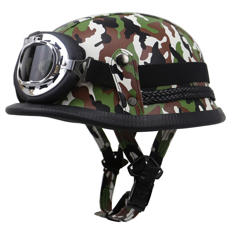 Vintage-Style Motorcycle Helmet with Goggles Vintage Retro Design