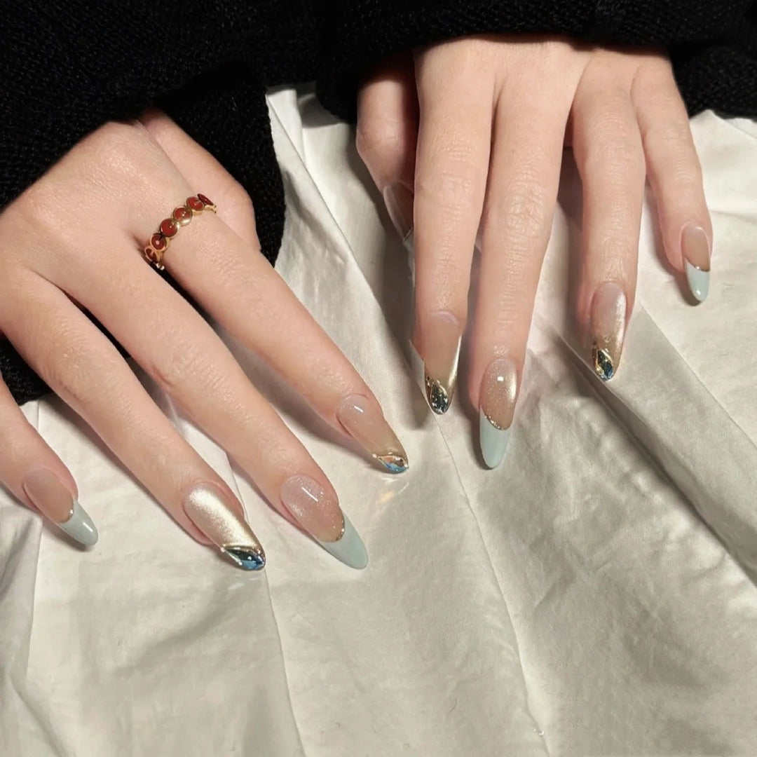 Decorative Fashion Nail Set Bowlift