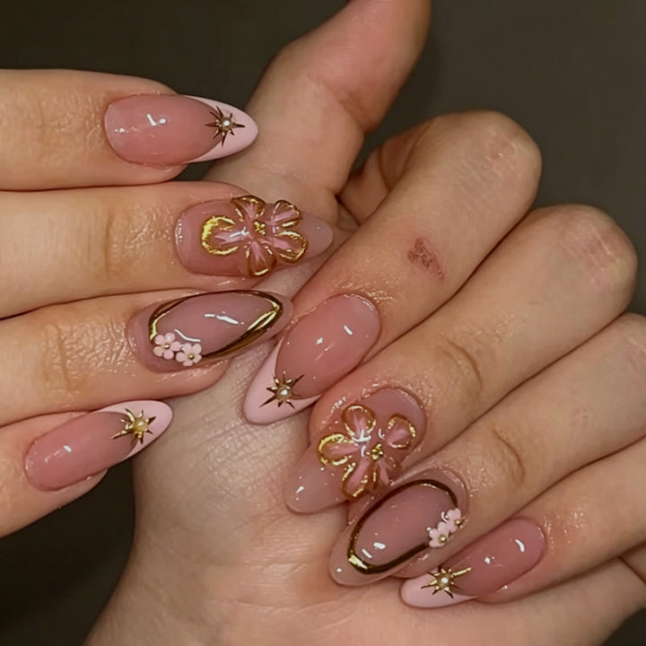 Art Nail Set with Blooming Designs Bowlift