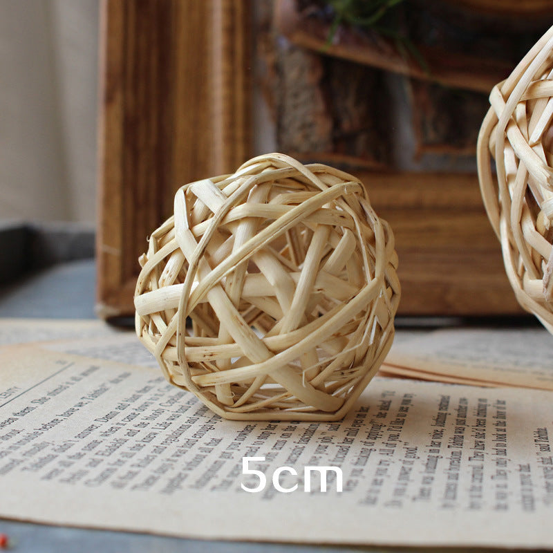 Decorative natural material decor ball Bowlift