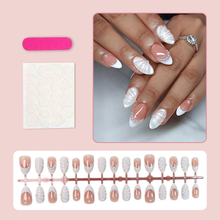 Artificial nail set with elegant peaks and 3D details Bowlift