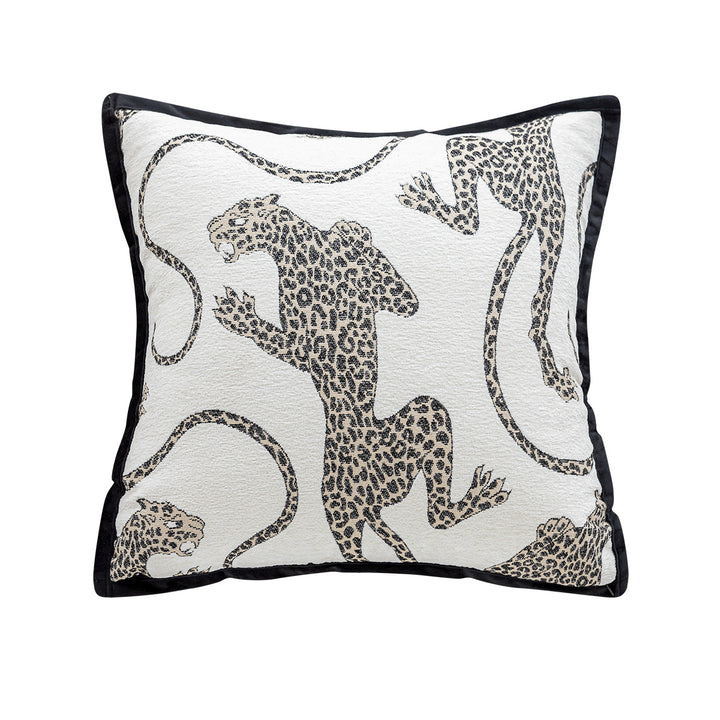 Decorative cushion with diverse pattern