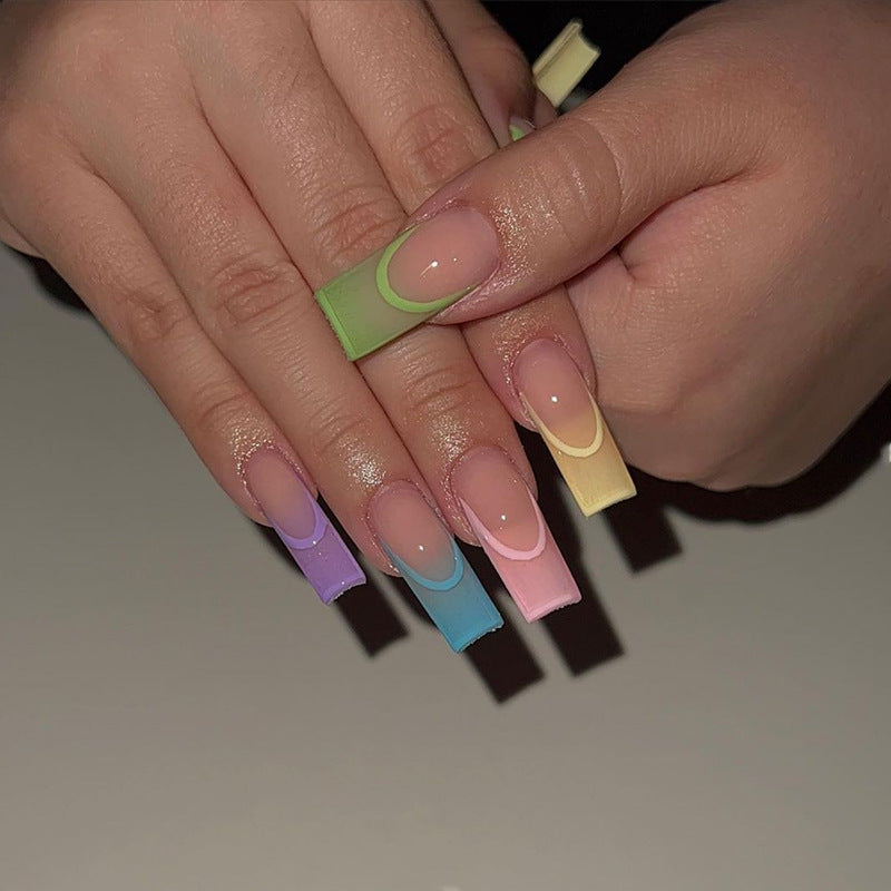 Artistic Ombre Long Press-On Nails Bowlift