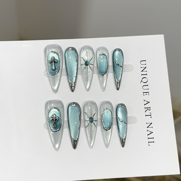 Artistic Themed Press-On Nail Set with Unique Designs