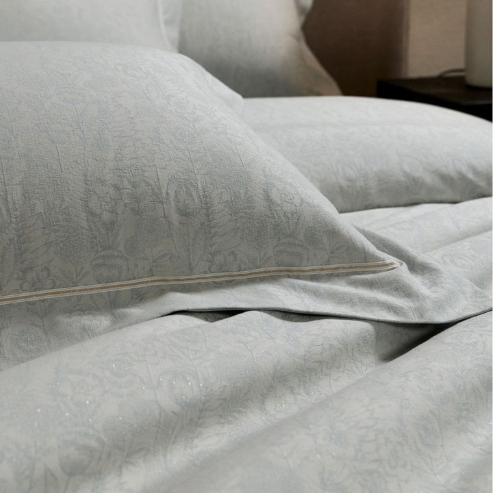Luxury Jacquard Floral Duvet Cover Set with Piped Edges