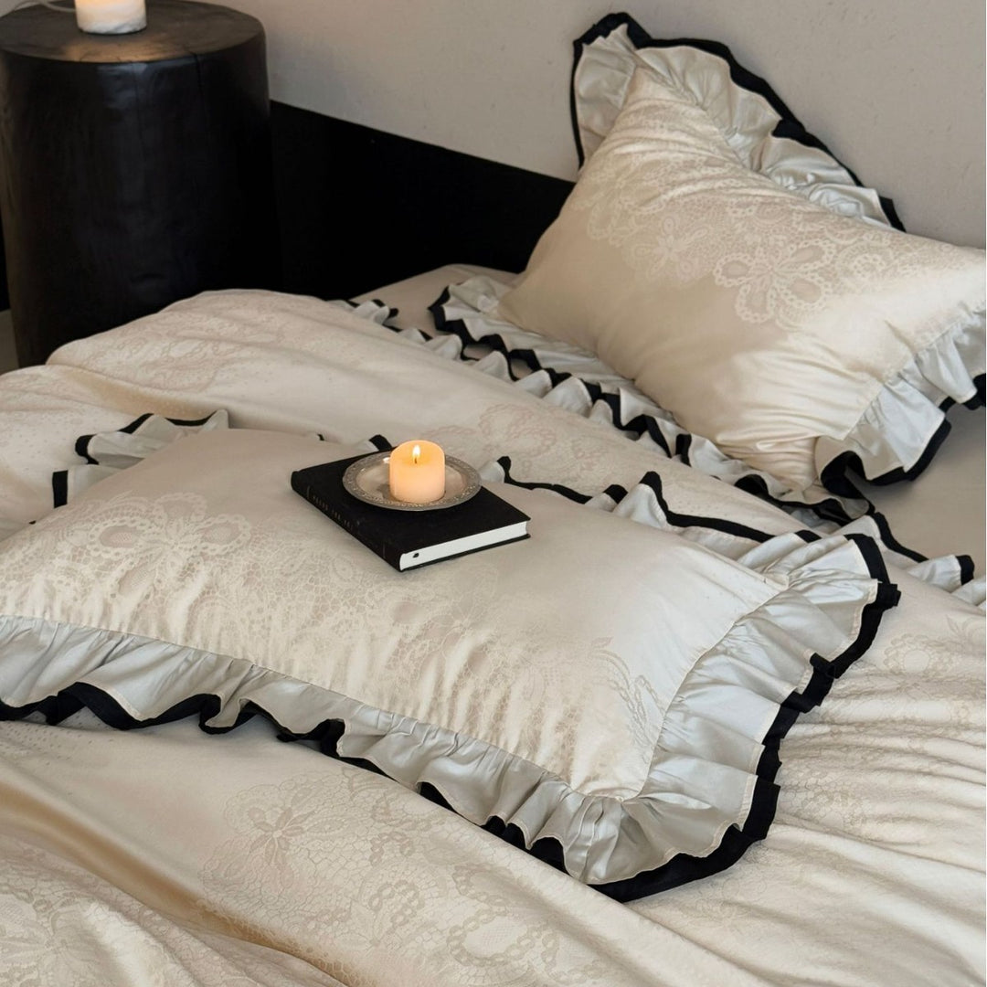 Contrast-Trim Ruffled Jacquard Duvet Cover Set