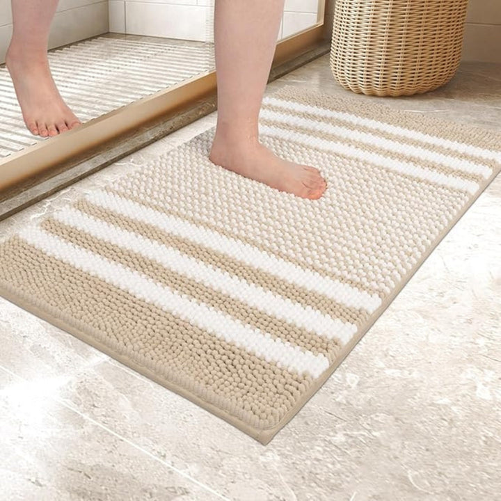 BowLift | Pebble-Knit Striped Chenille Bath Mat