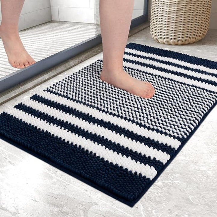BowLift | Pebble-Knit Striped Chenille Bath Mat