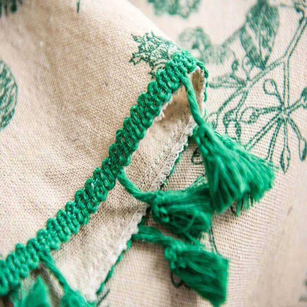 BowLift | Pine Cone Print Round Tablecloth