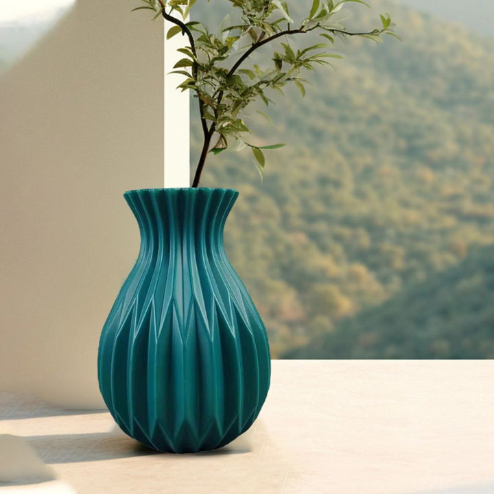 BowLift | Ripple Form Decorative Vase