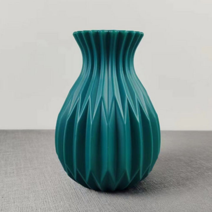 BowLift | Ripple Form Decorative Vase
