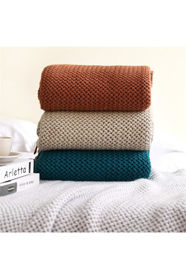 Dark Academia Throw Blanket | Bowlift