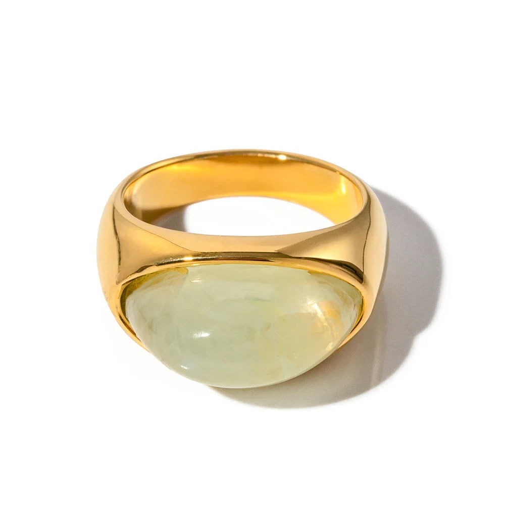 BowLift | Chunky Oval Stone Set Ring