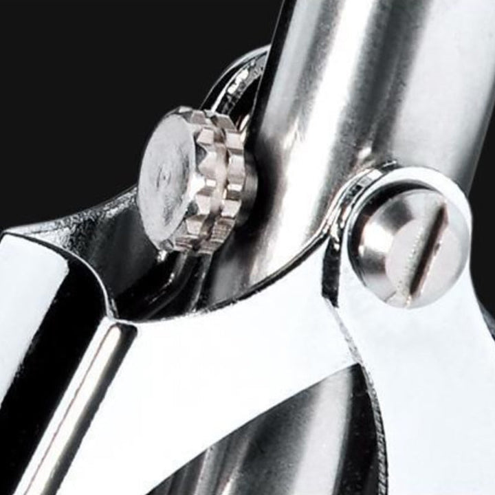 BowLift | Stainless Steel Manual Nose Hair Trimmer