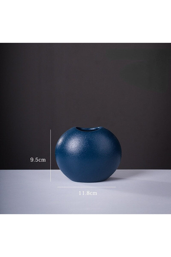 pastel-colored vases | Bowlift