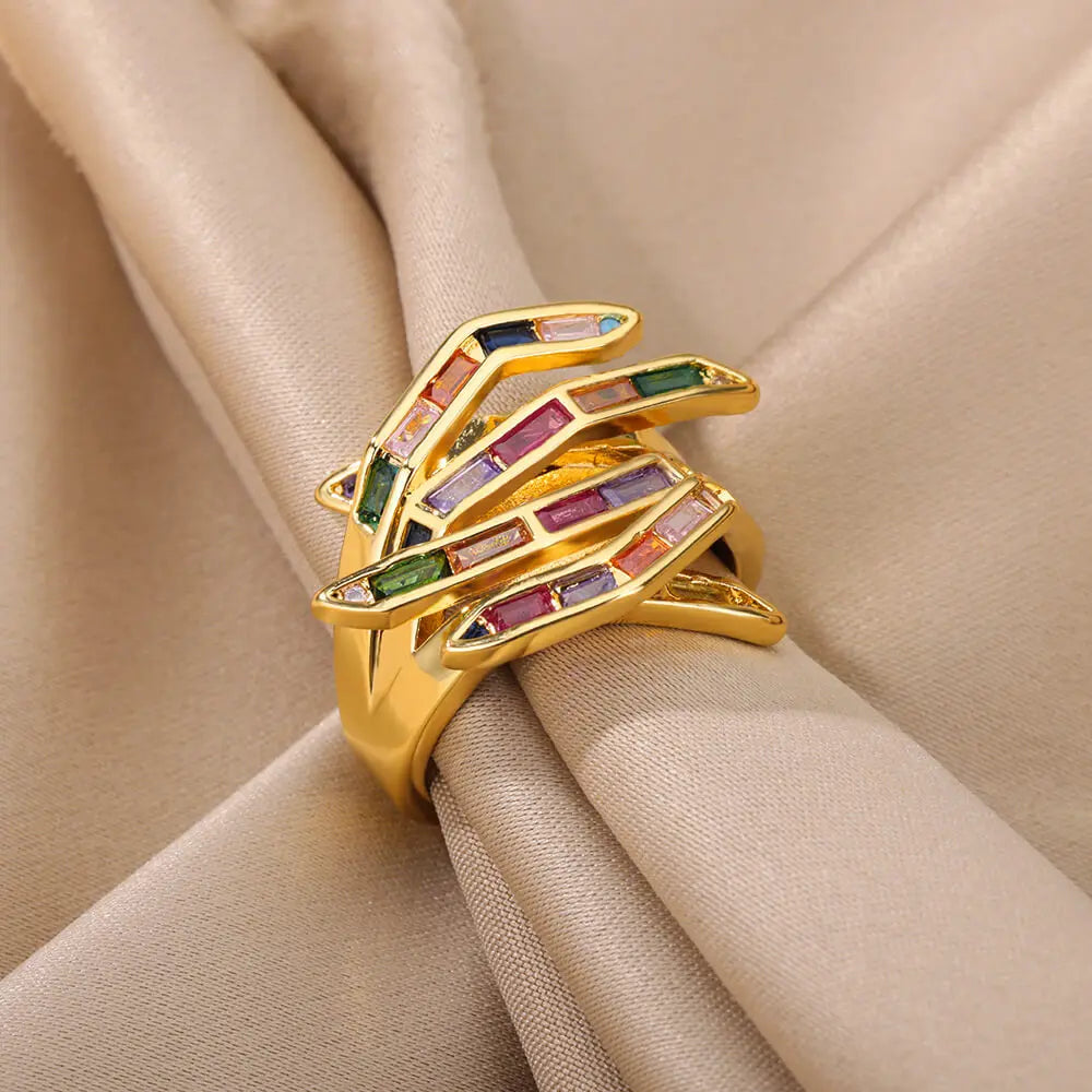 BowLift | Geometric Claw Scattered Diamond Ring