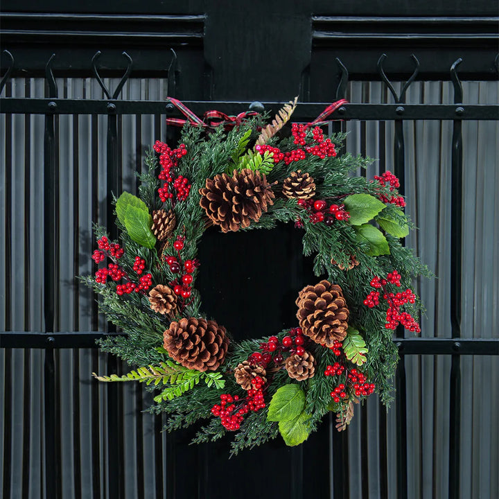 BowLift | Red Berry Christmas Wreaths