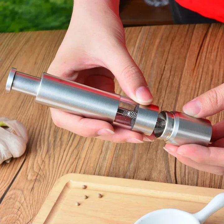 BowLift | Stylish Pepper and Salt Grinder with Manual Mechanism