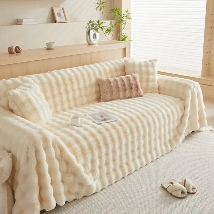BowLift | Plush Throw for a Cozy Interior