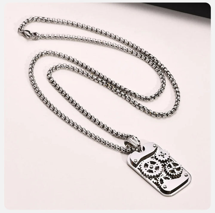 BowLift | Mechanical Gear Spinner Bold Necklace