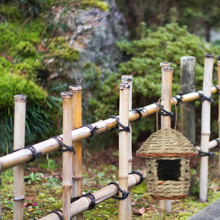 BowLift | Rustic Natural Wicker Outdoor Birdhouse