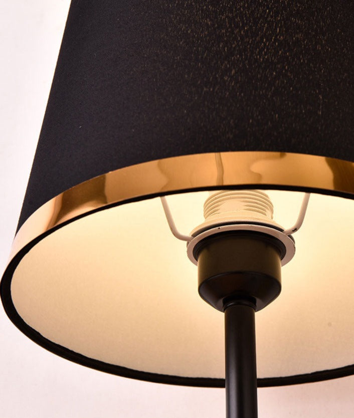 BowLift | GiltGlow – Elegant Gold and Black Retro Table Lamp