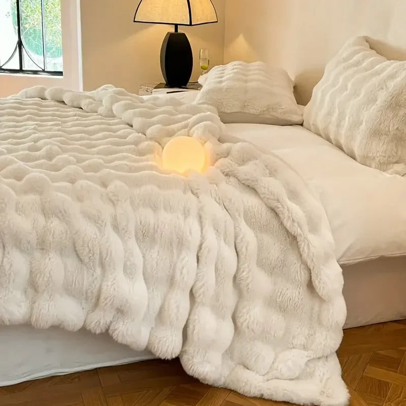 BowLift | PlushCozy | Faux Fur Winter Blanket