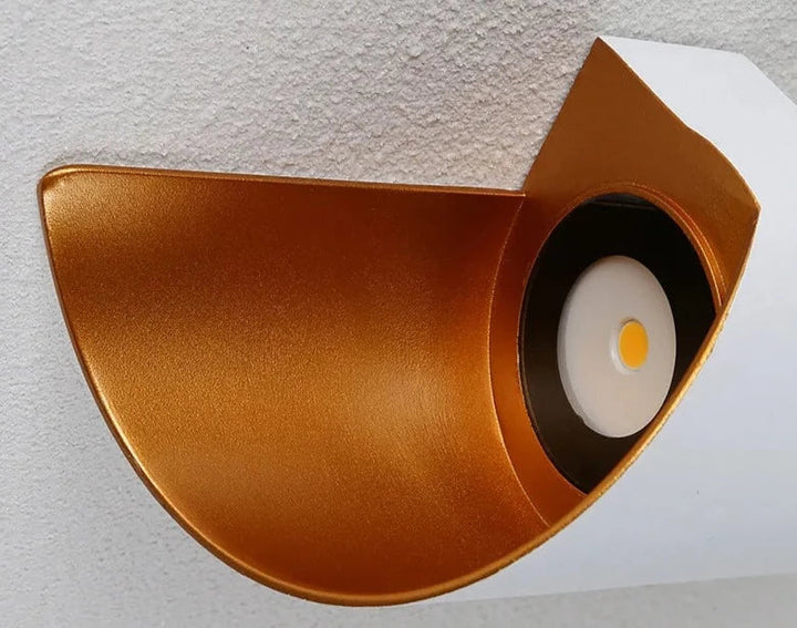 BowLift | IronEdge – Modern Wall Light Crafted from Iron and Acrylic